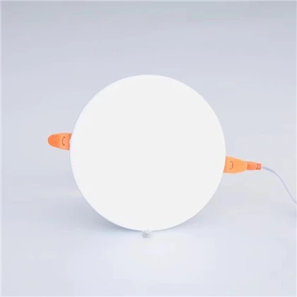 10W 18W 24W 36W Faoi stiúir an Dúin Solas Painéal Faoi stiúir Frameless